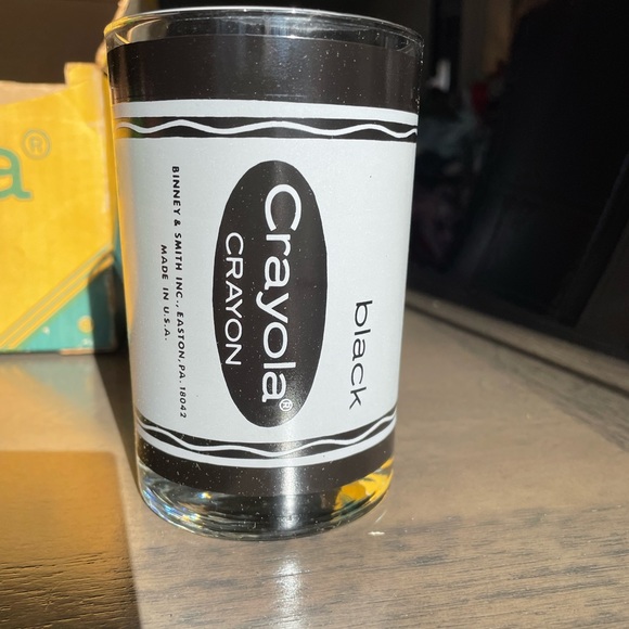 RARE LIMITED EDITION Crayola Crayon glasses, brand new, original box! - Picture 9 of 9